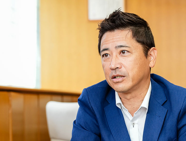 代表取締役