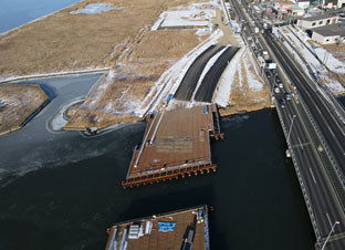 一般国道44号 釧路町 雪裡橋右岸仮橋設置工事